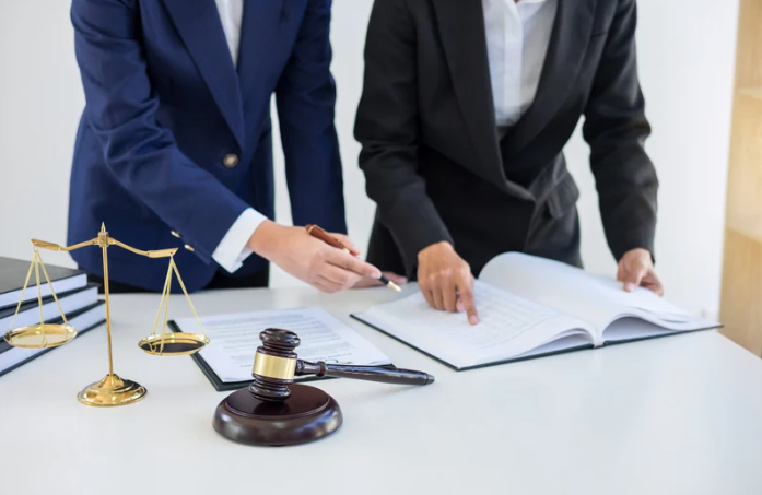 Hukum Agraria & Pertanahan